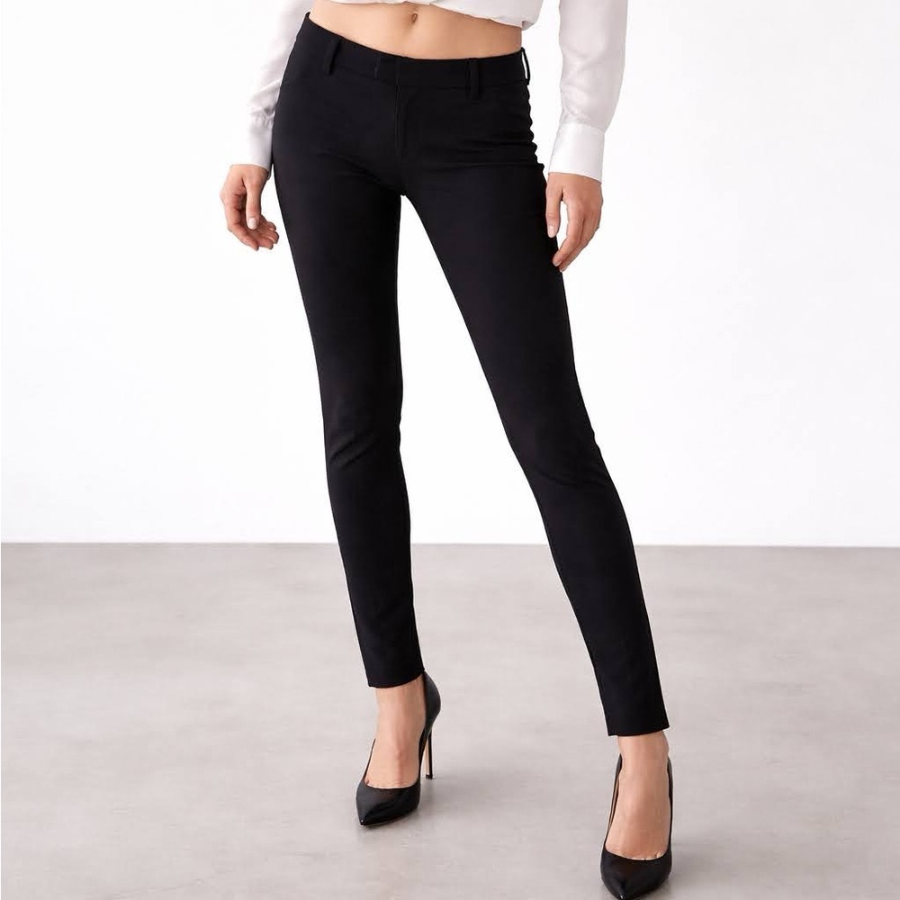 Balenciaga Black Crepe Tapered Ankle Zip Pants Low Rise Size 40 (4US)